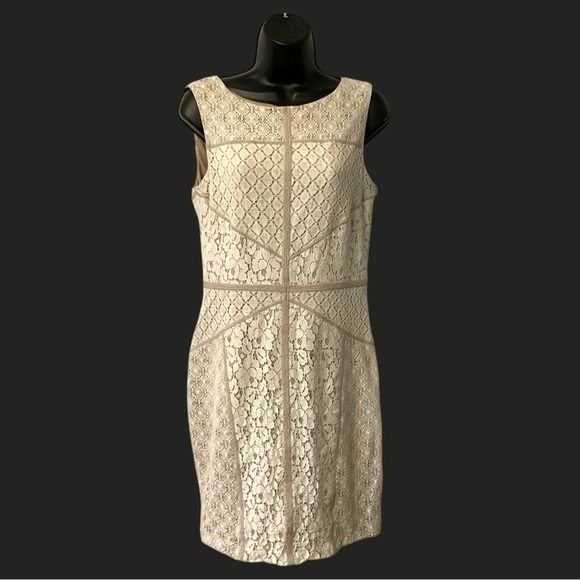 Maggy London Ivory Floral Lace Sheath Dress SZ 10 Women Coquette Wedding Zipper - Picture 1 of 8